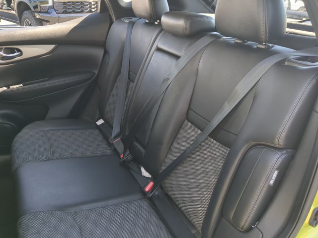 Used 2020 Nissan Rogue Sport SV w/ Technology Package FWD image 18