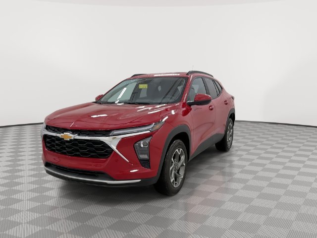 Certified 2026 Chevrolet Trax LT w/ Sunroof Package FWD image 6