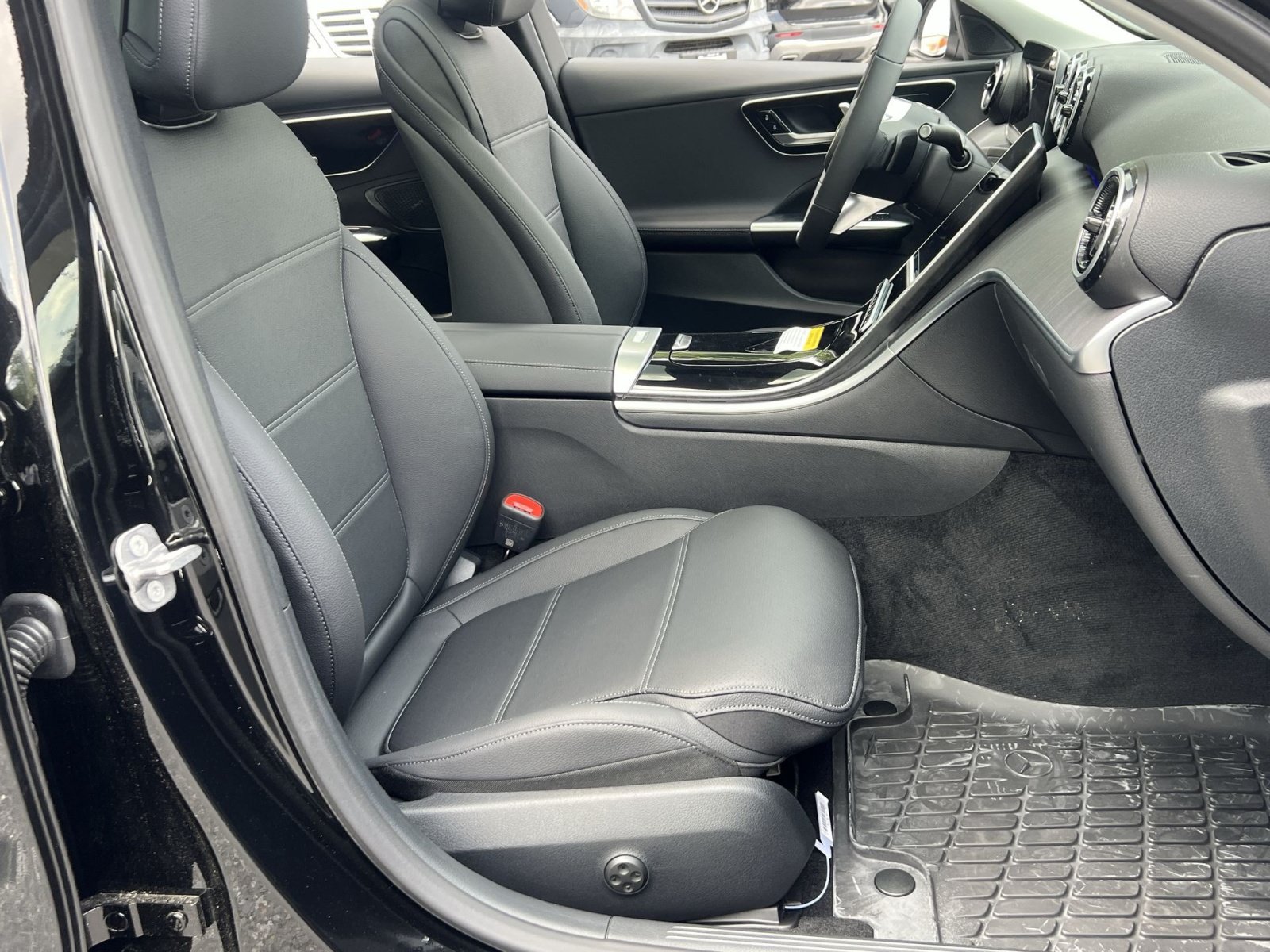 New 2026 Mercedes-Benz C 300 4MATIC Sedan image 33
