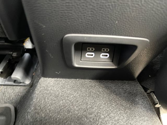 Certified 2023 Toyota Corolla Cross LE AWD/4WD image 19