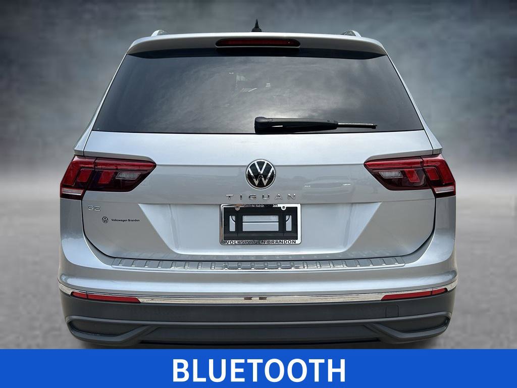 Certified 2023 Volkswagen Tiguan SE w/ Panoramic Sunroof Package FWD image 7