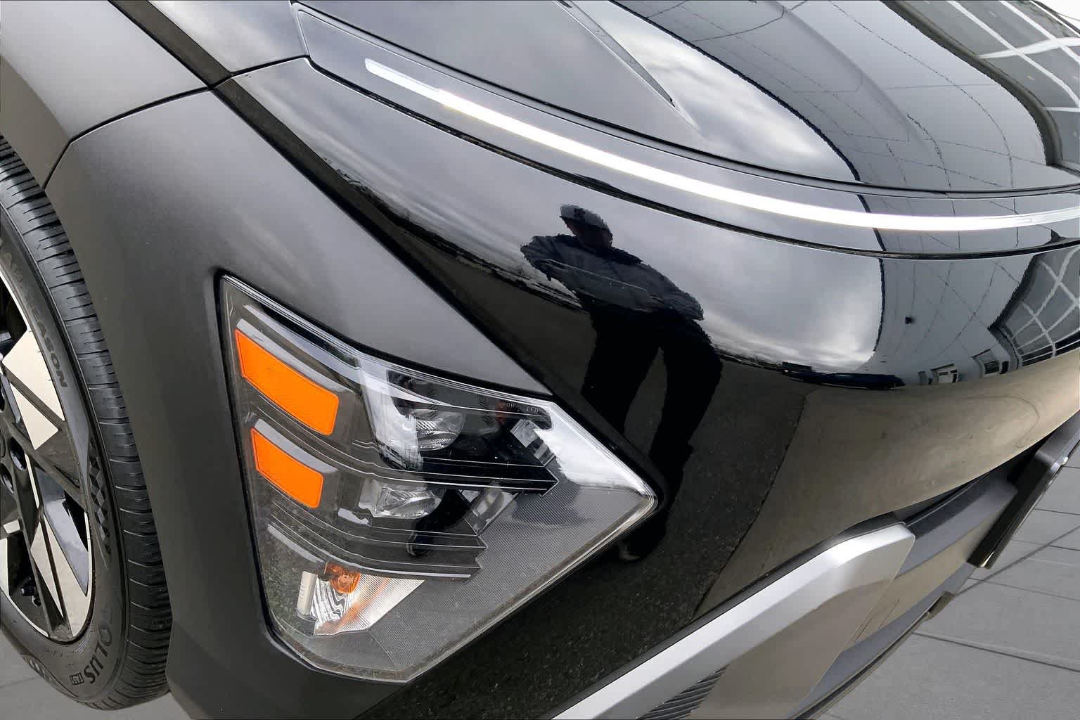 Used 2024 Hyundai Kona SEL FWD image 25