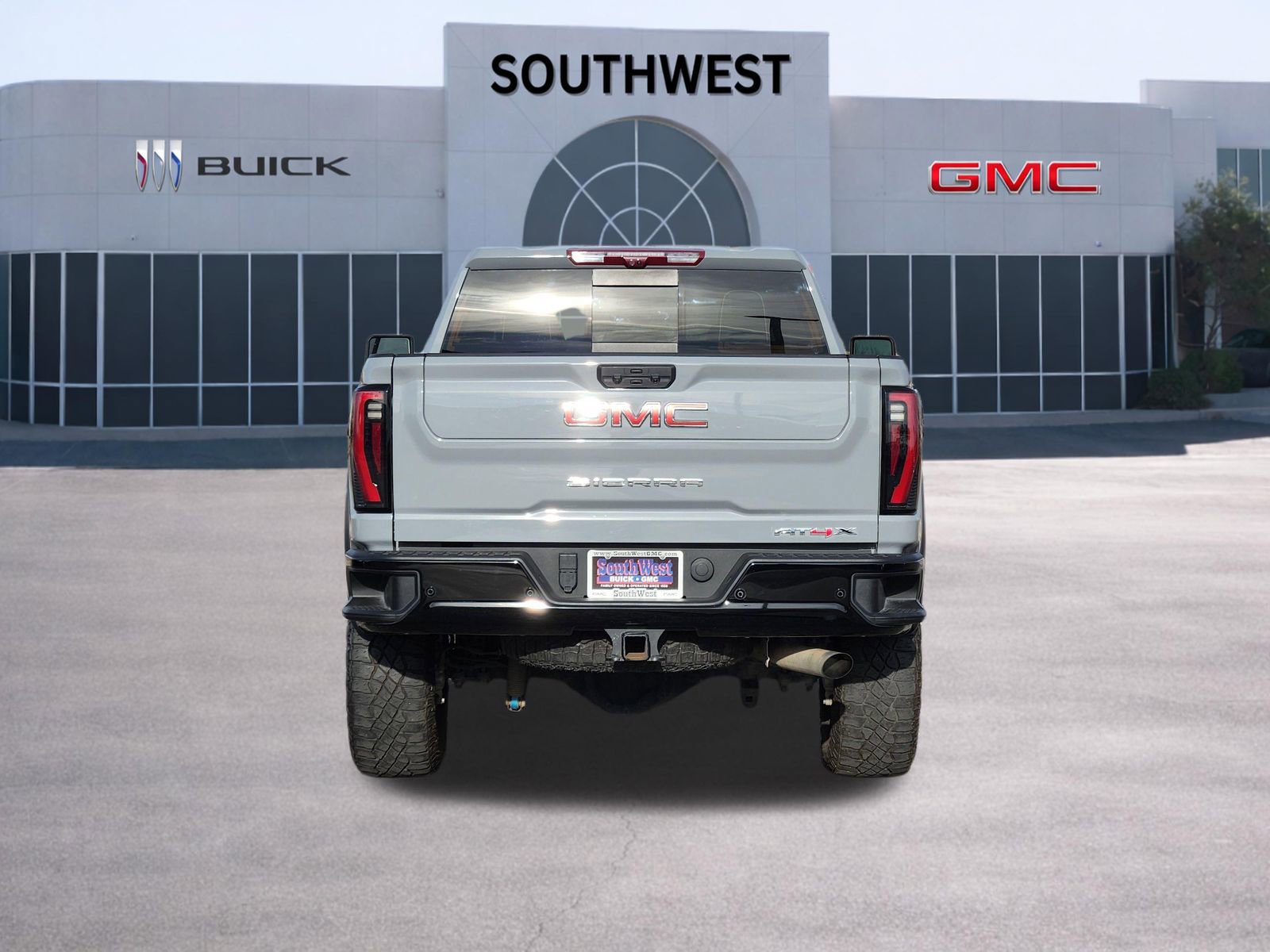 Certified 2024 GMC Sierra 2500 AT4X image 8