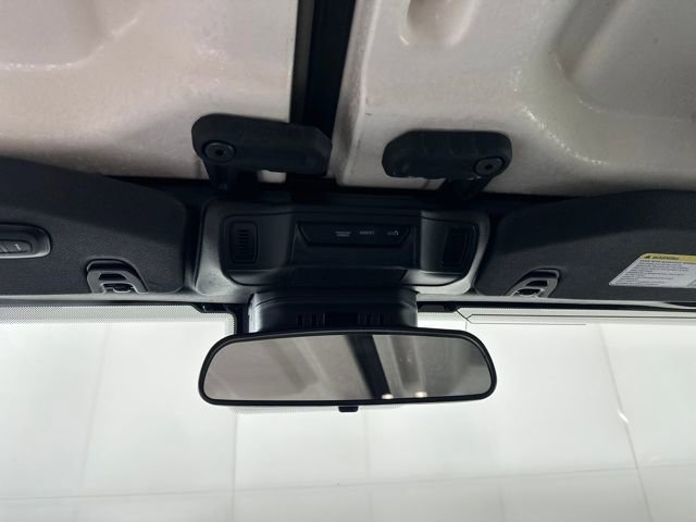 Used 2024 Jeep Wrangler Unlimited w/ Convenience Group image 24