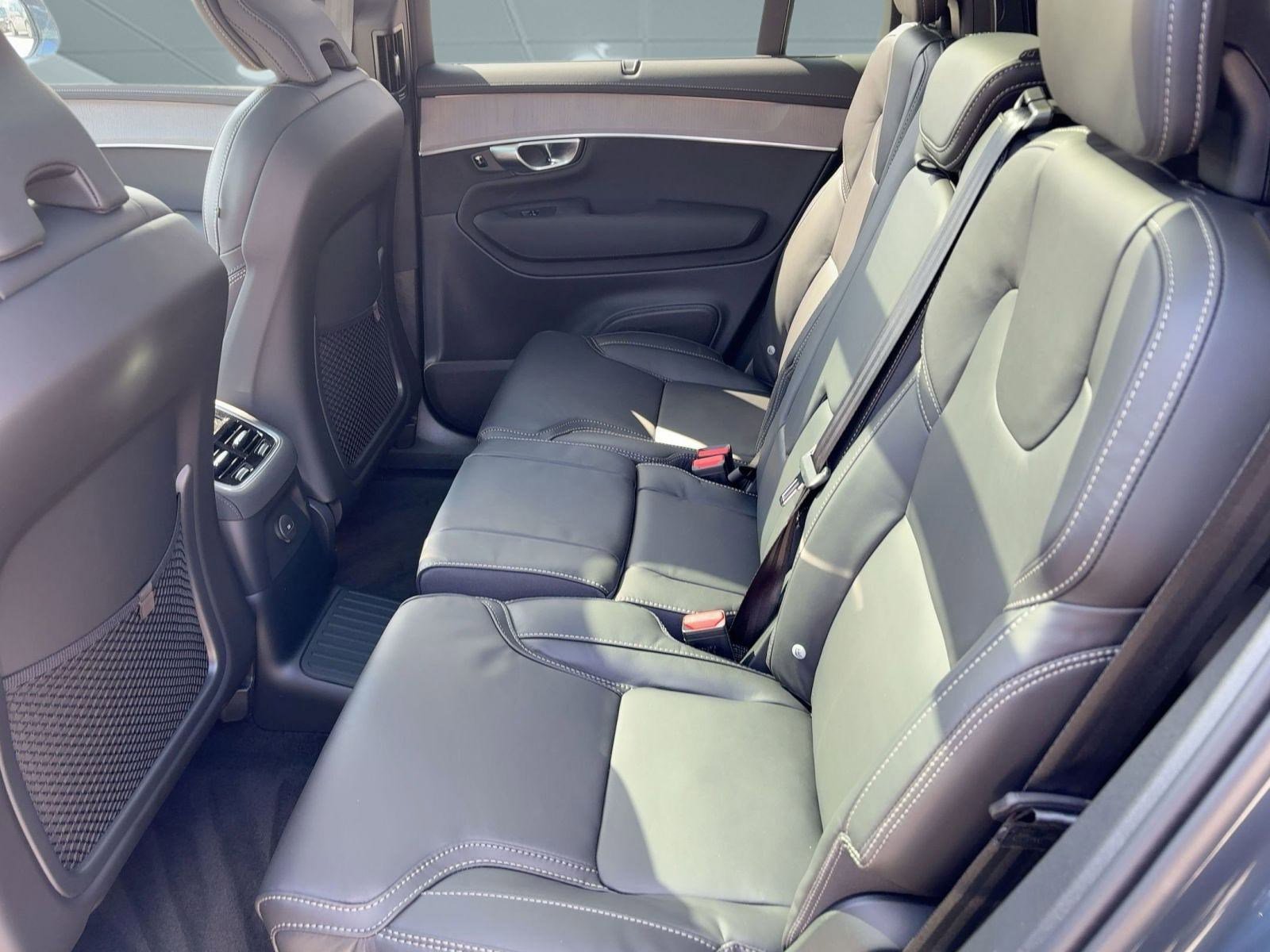 New 2026 Volvo XC90 T8 Ultra w/ Protection Package Premier image 14