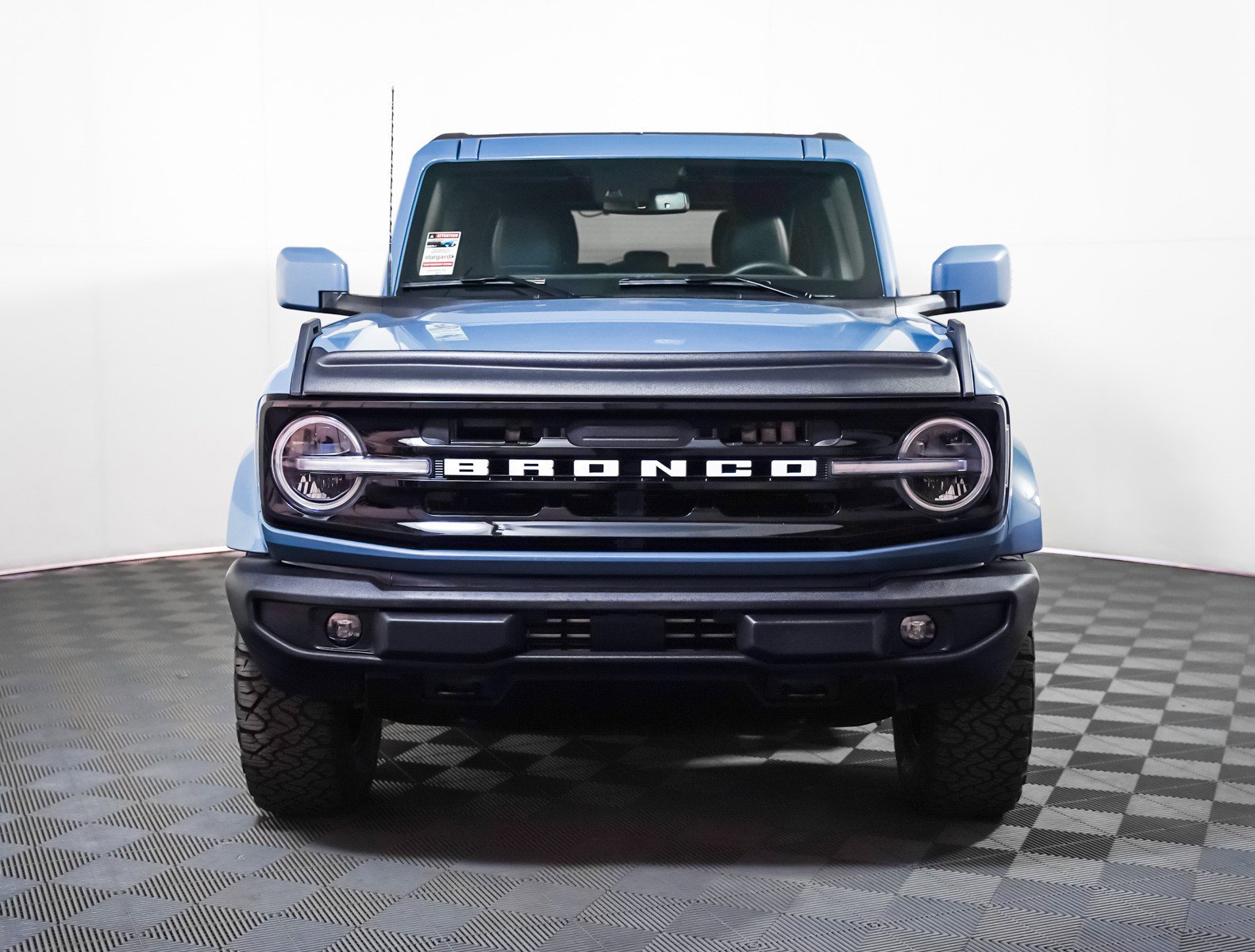Used 2024 Ford Bronco Outer Banks image 12