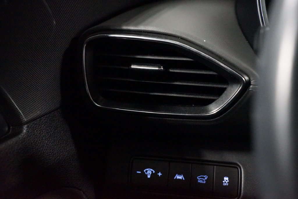 Used 2023 Hyundai Santa Fe SEL w/ Premium Package AWD/4WD image 24