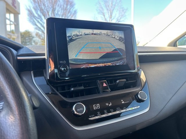 Used 2023 Toyota Corolla LE image 22