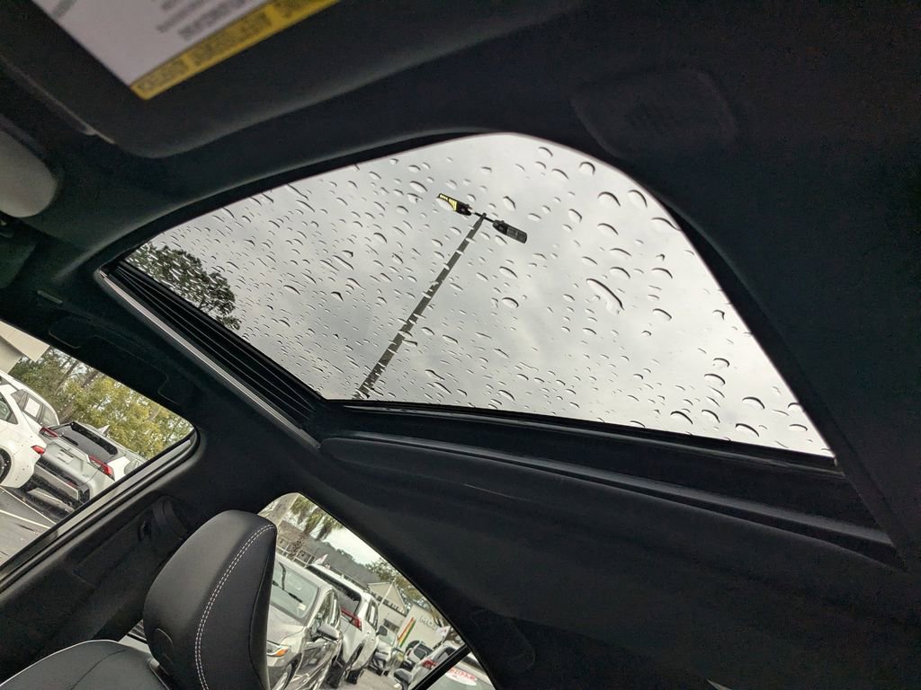 Used 2025 Toyota Camry SE w/ Multimedia Upgrade Package FWD image 20