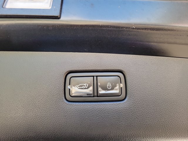 Certified 2026 Genesis GV70 2.5T Select AWD/4WD image 7