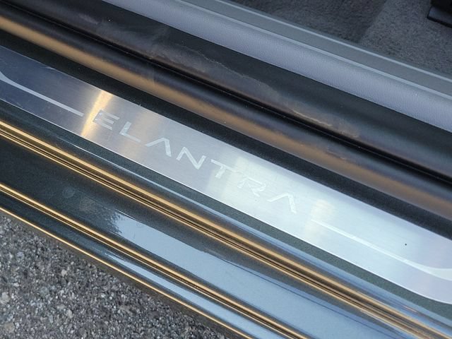 New 2026 Hyundai Elantra SE FWD image 19