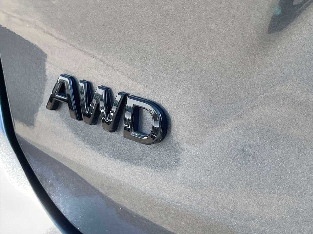 Used 2023 INFINITI QX50 Sport AWD/4WD image 10