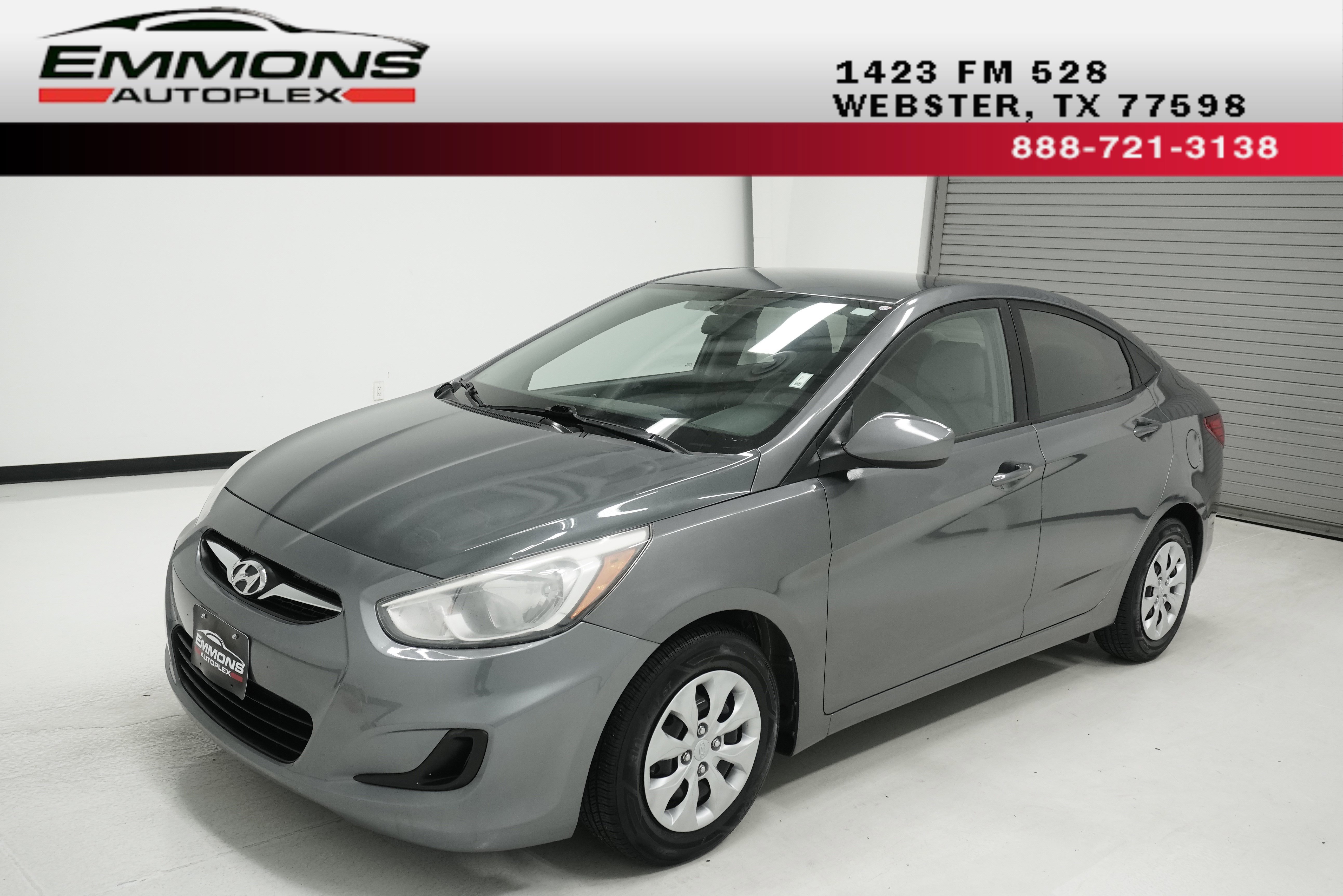Used 2016 Hyundai Accent SE FWD image 1