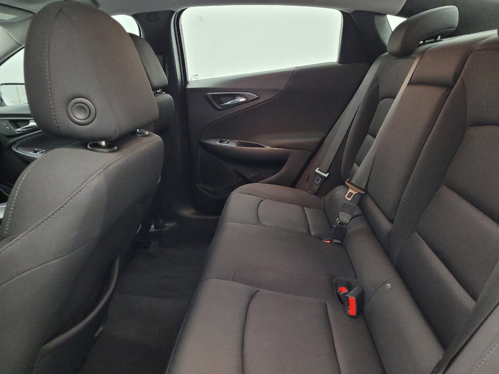 Used 2021 Chevrolet Malibu LT FWD image 18