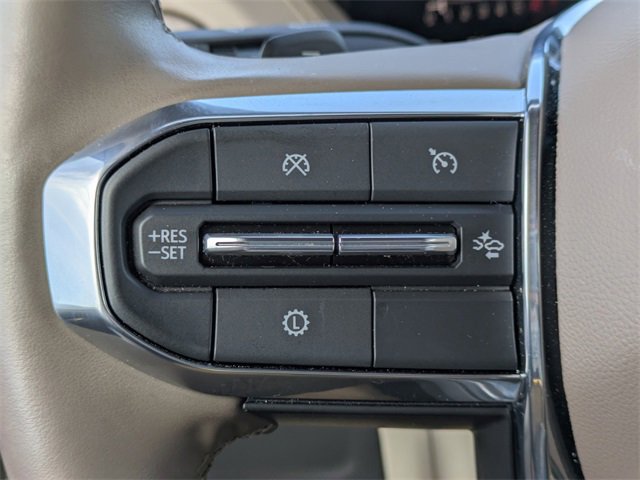 Used 2025 GMC Yukon Denali image 30