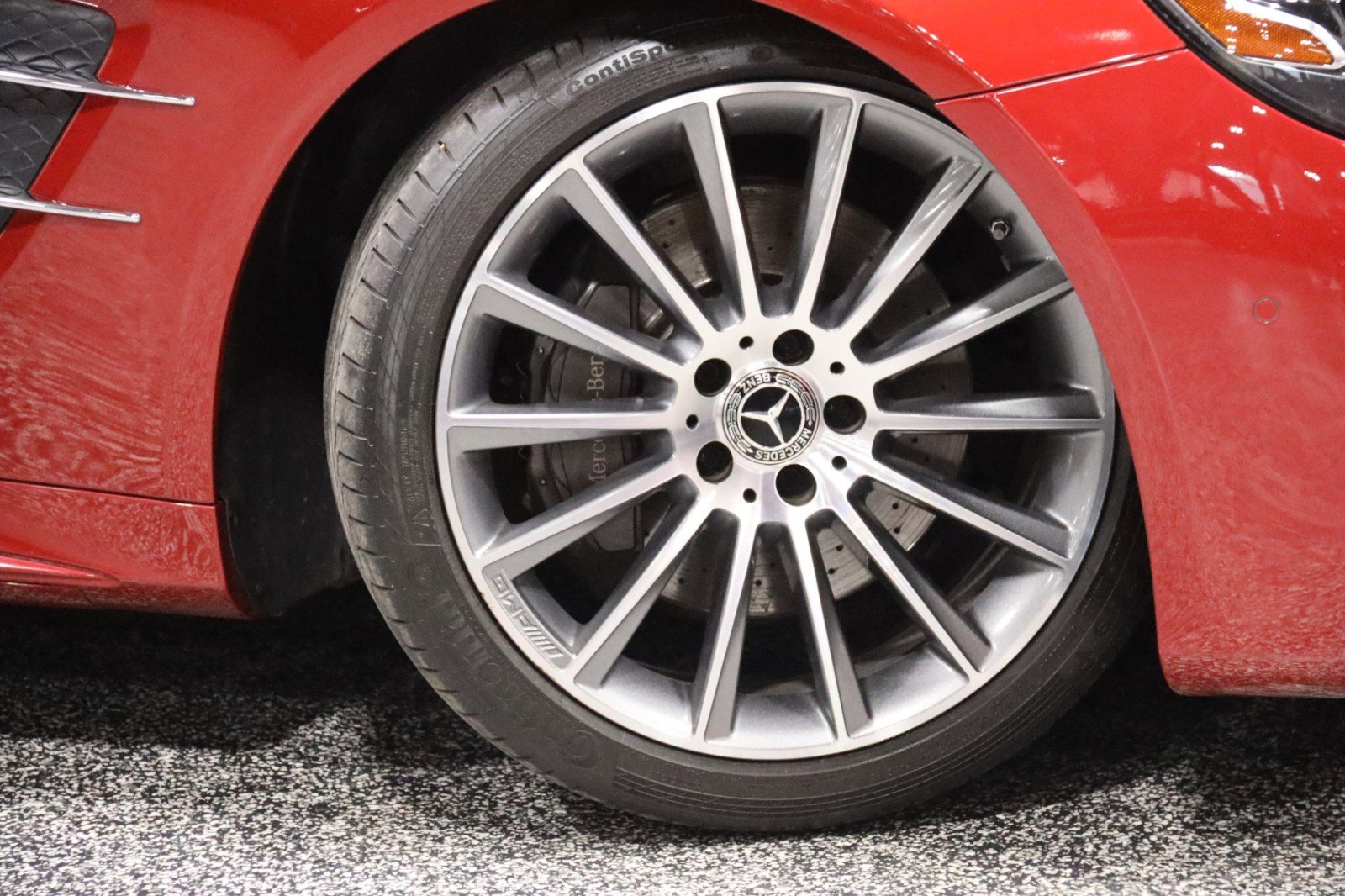 Used 2018 Mercedes-Benz SL 450 image 4