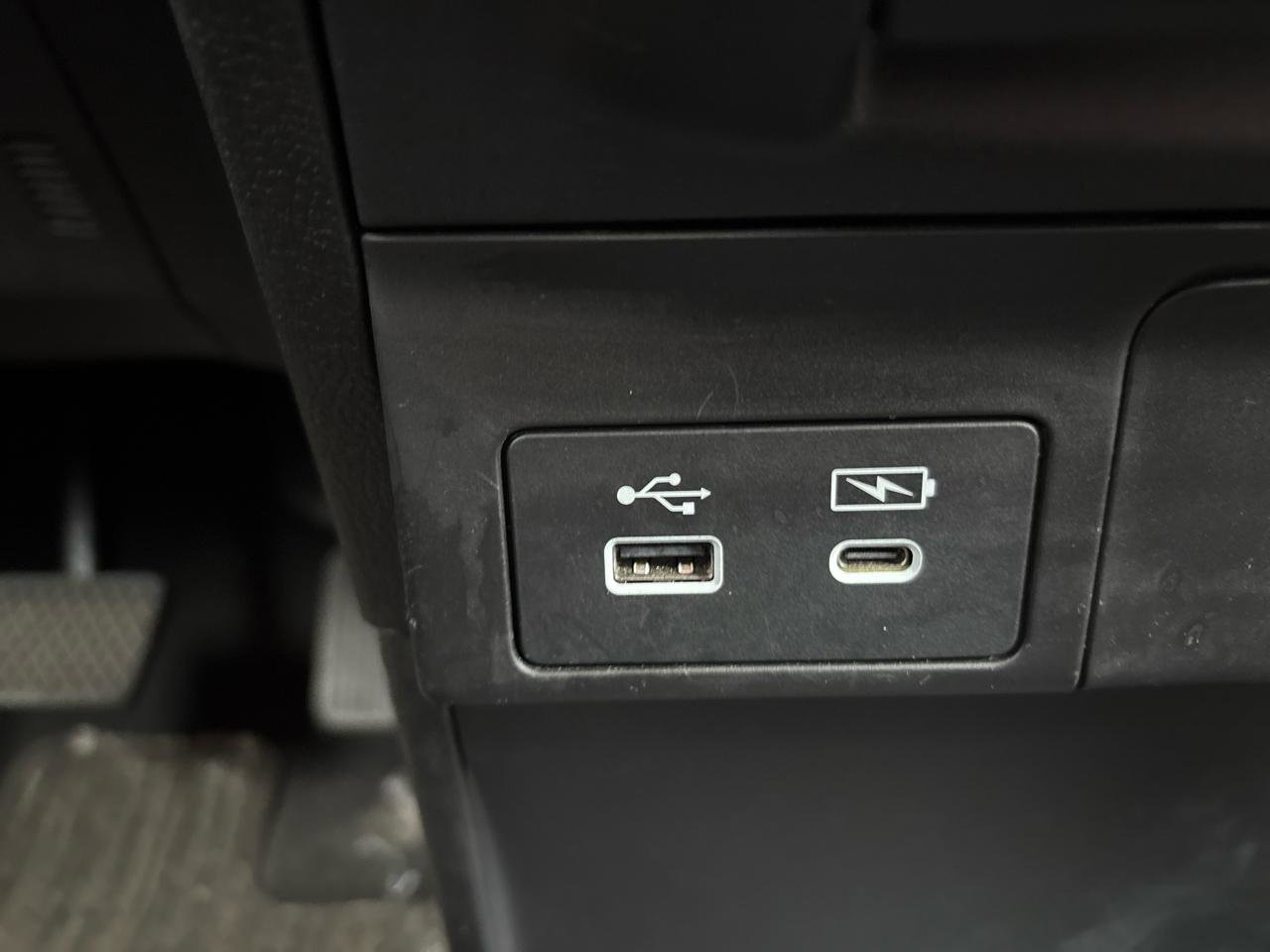 Used 2025 Honda Odyssey EX-L image 17
