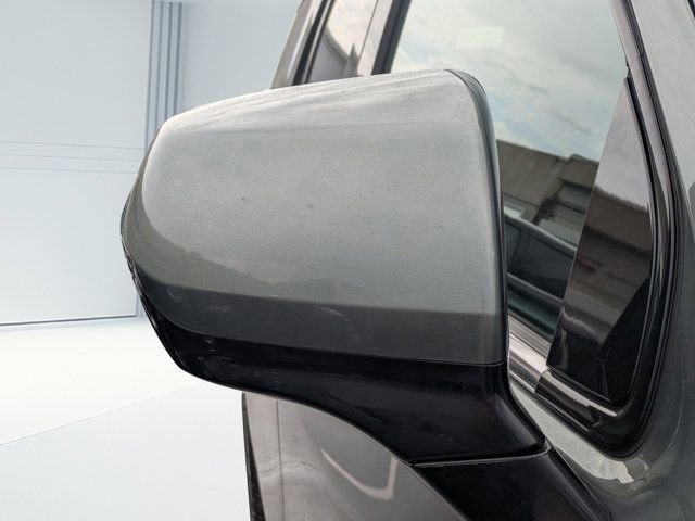 Used 2024 Chevrolet Tahoe LT image 9