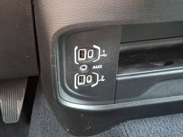 Certified 2026 RAM 2500 Big Horn AWD/4WD image 30