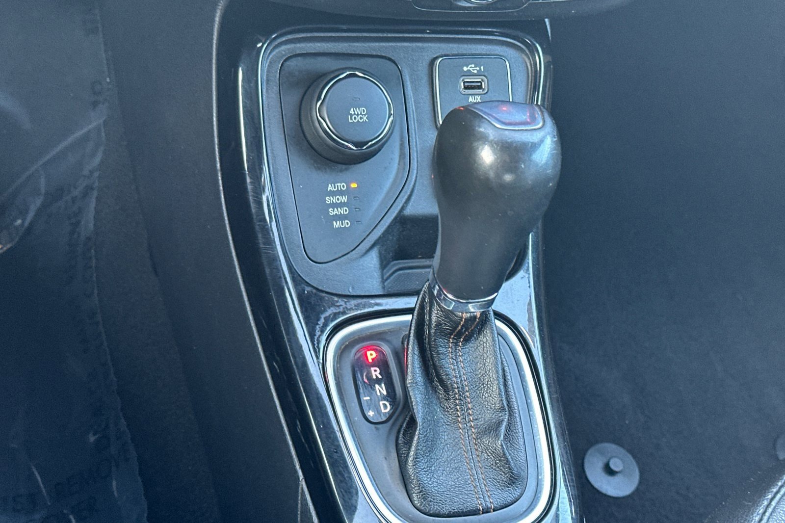 Used 2021 Jeep Compass Limited image 23