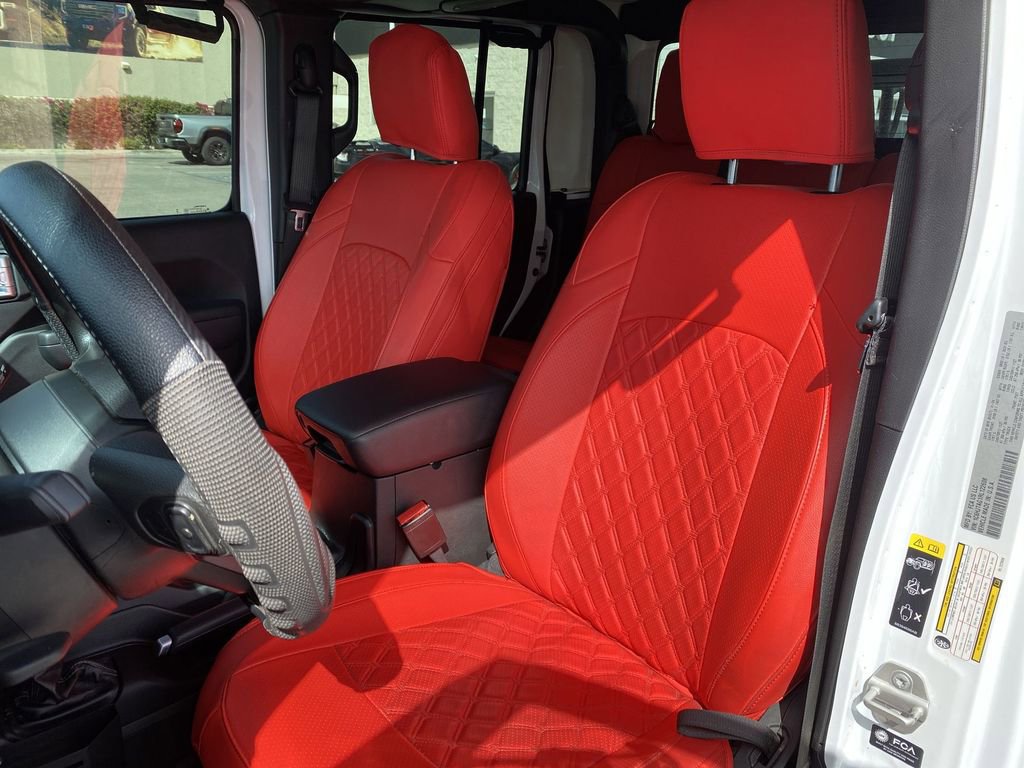 Used 2024 Jeep Gladiator Sport image 18