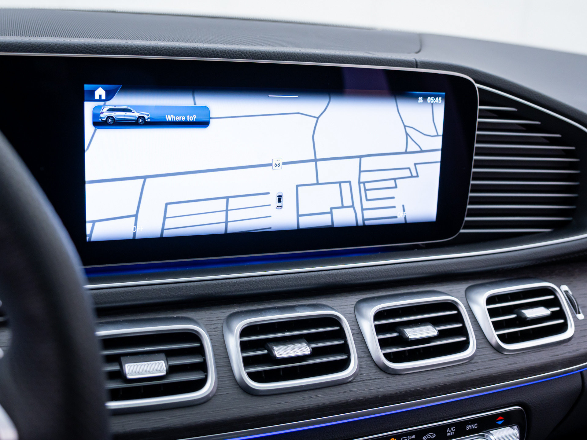 New 2026 Mercedes-Benz GLS 450 4MATIC image 29