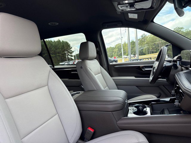New 2026 Chevrolet Suburban LT w/ Comfort Package image 11