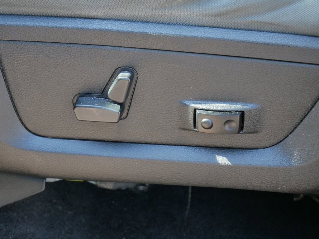 Used 2017 RAM 1500 Big Horn AWD/4WD image 19