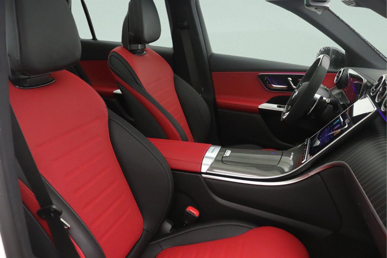 New 2026 Mercedes-Benz GLC 43 AMG 4MATIC image 7