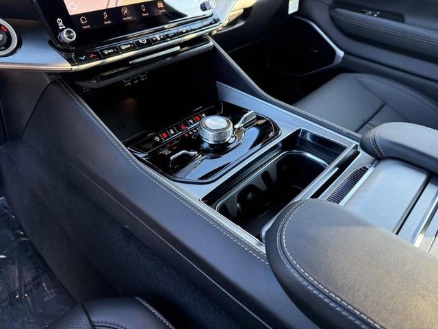 New 2025 Jeep Wagoneer L Series III image 27