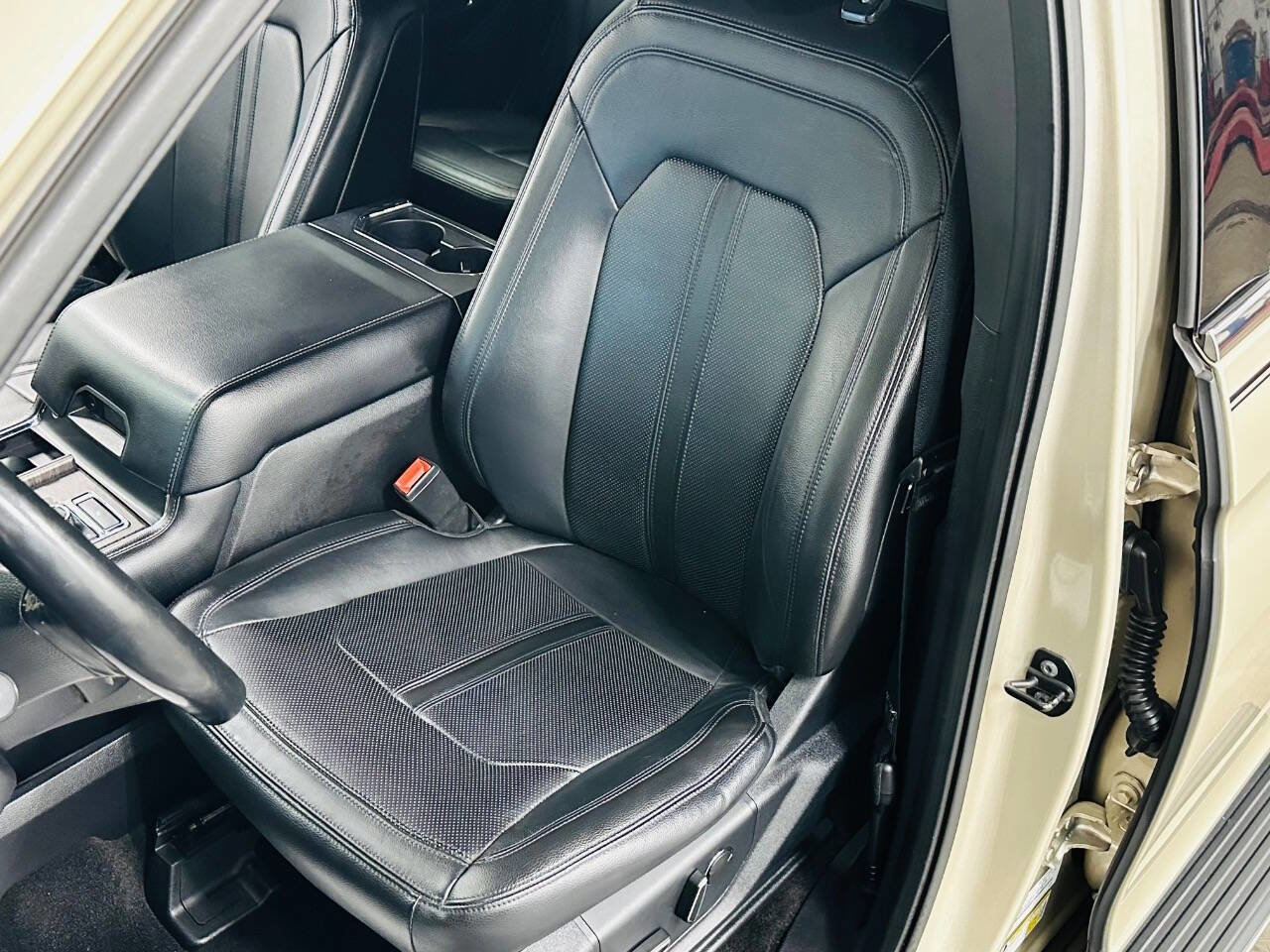 Used 2018 Ford Expedition Limited AWD/4WD image 23