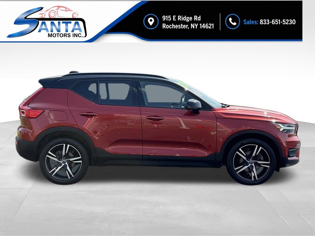 Used 2022 Volvo XC40 T5 R-Design AWD/4WD image 5