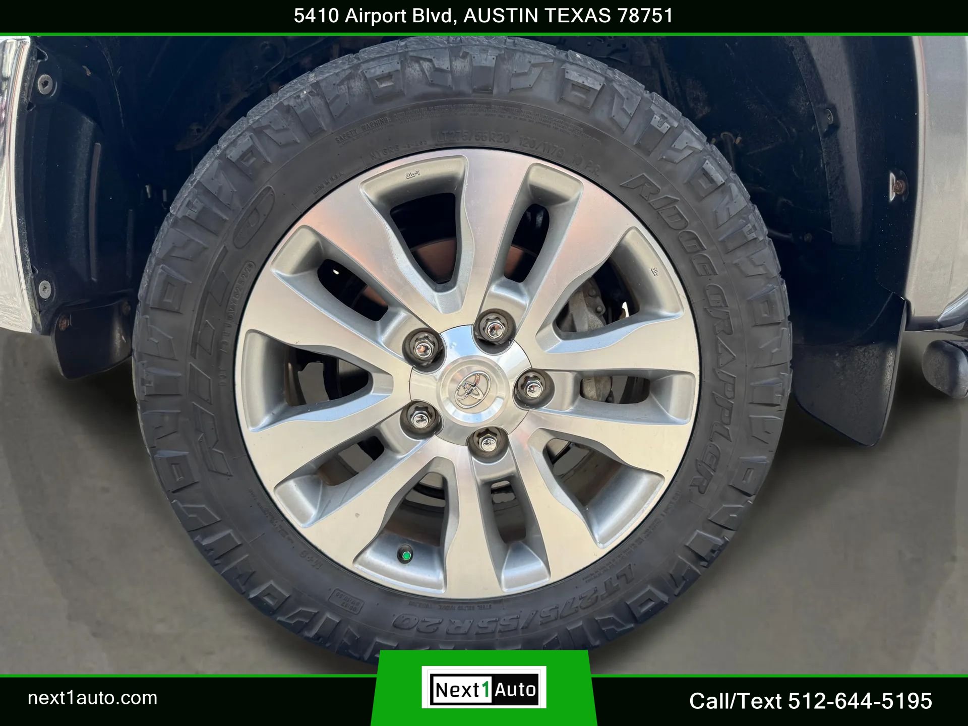 Used 2012 Toyota Tundra 4x4 CrewMax image 40