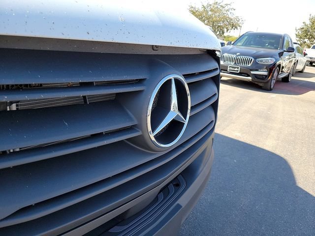 Used 2025 Mercedes-Benz Sprinter 2500 image 10