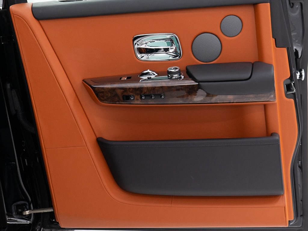 Certified 2023 Rolls-Royce Phantom Sedan RWD image 22