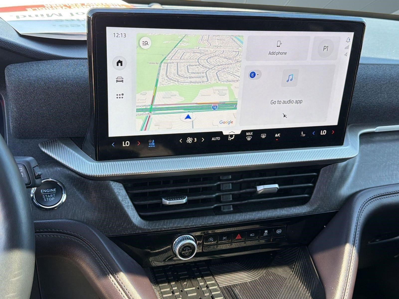 Used 2025 Ford Explorer Platinum w/ LUX Leather Package image 27