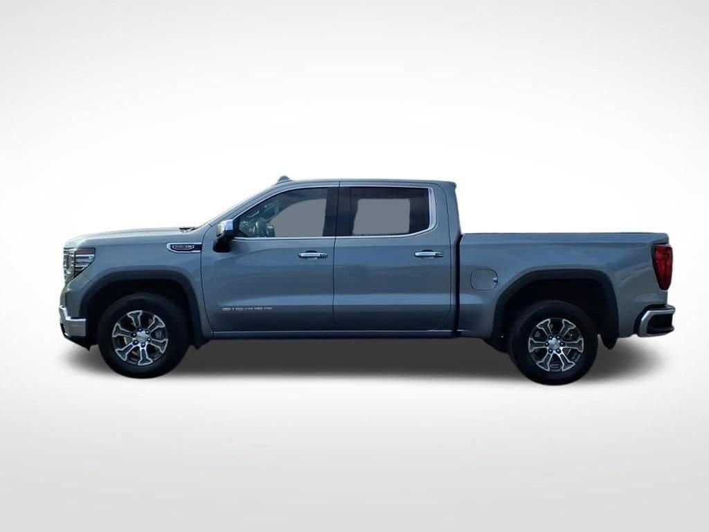 Used 2025 GMC Sierra 1500 SLT RWD image 6