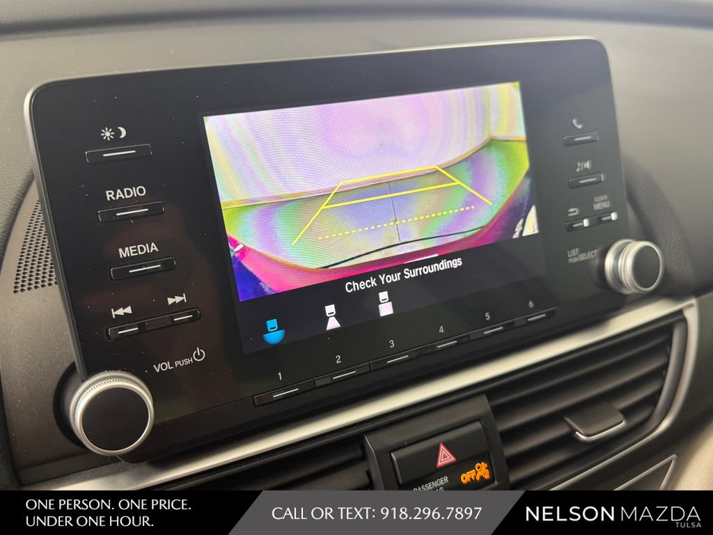 Used 2018 Honda Accord LX image 26