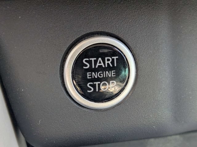 Used 2021 Nissan Rogue SL FWD image 33