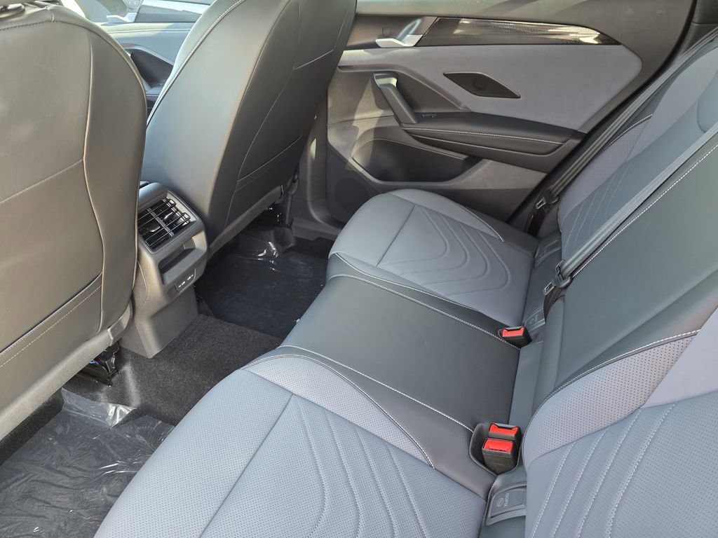 New 2026 Volkswagen Tiguan SE R-Line image 22