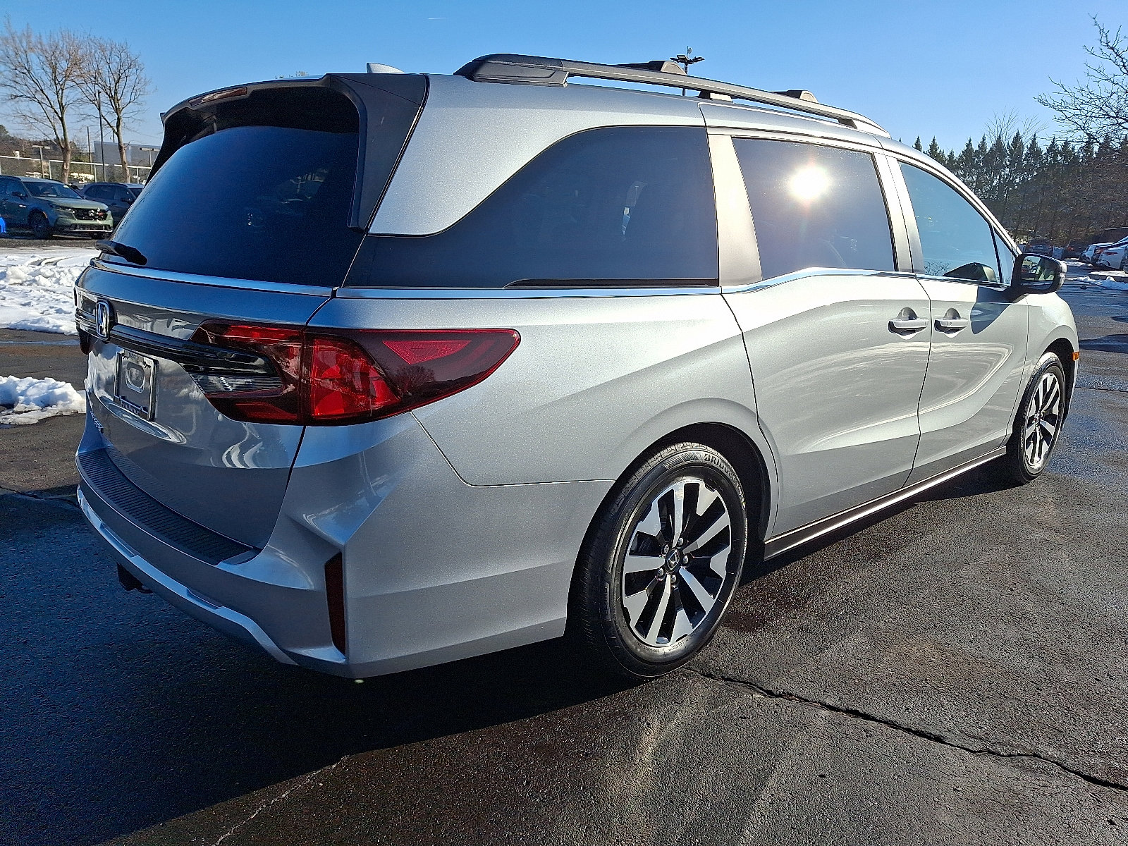 Used 2025 Honda Odyssey EX-L image 6
