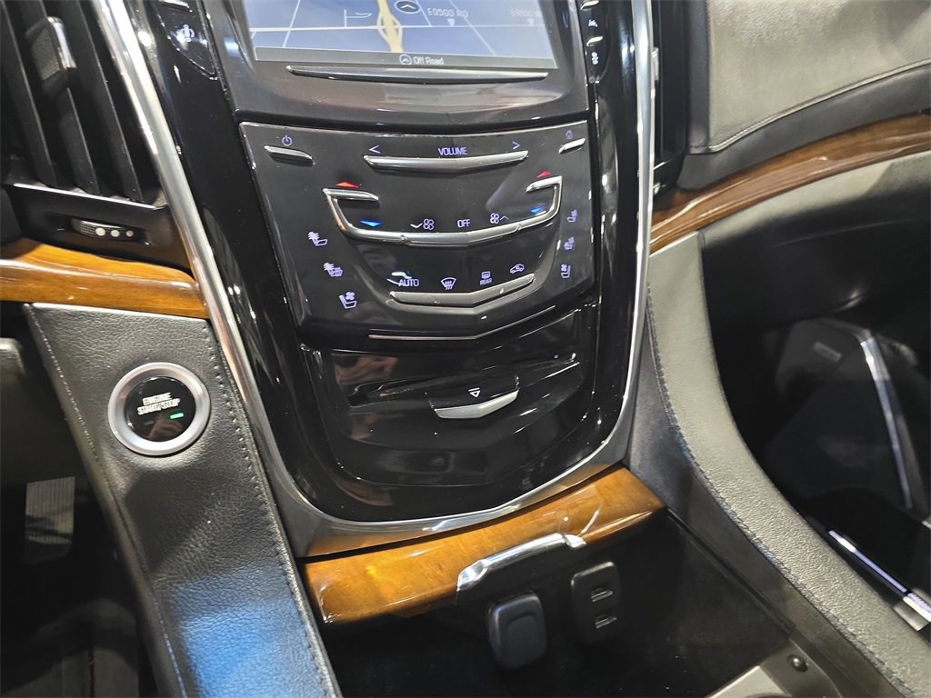 Used 2016 Cadillac Escalade ESV Premium image 25