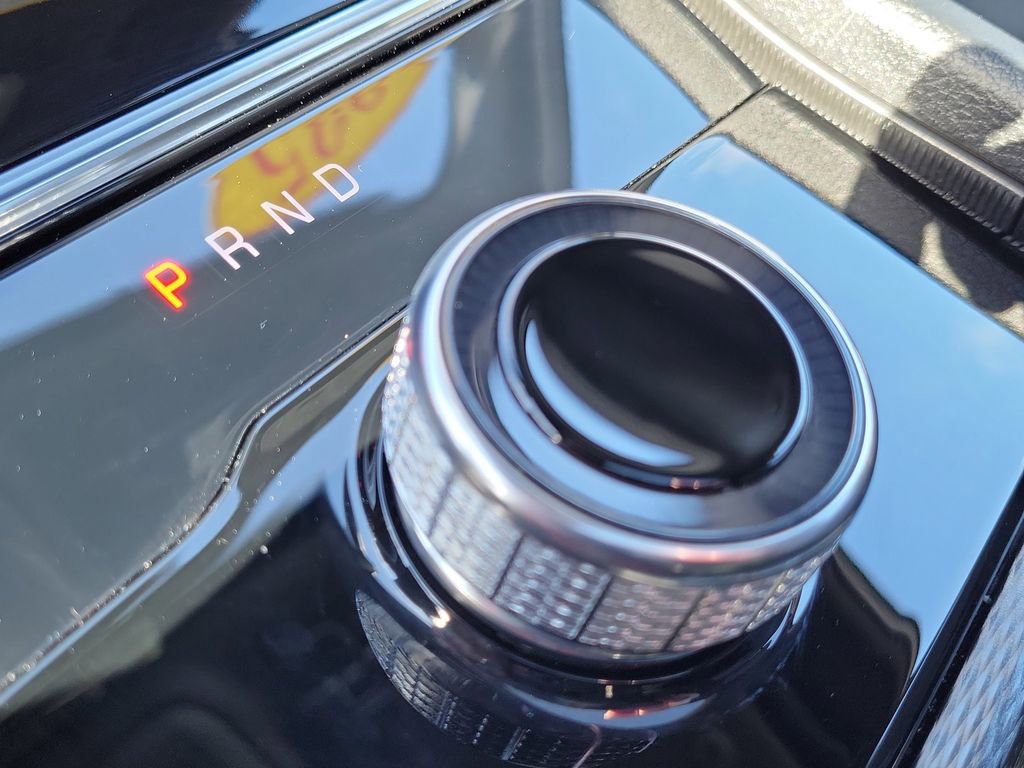 New 2025 Jeep Grand Cherokee Laredo X w/ Luxury Tech Group I image 33