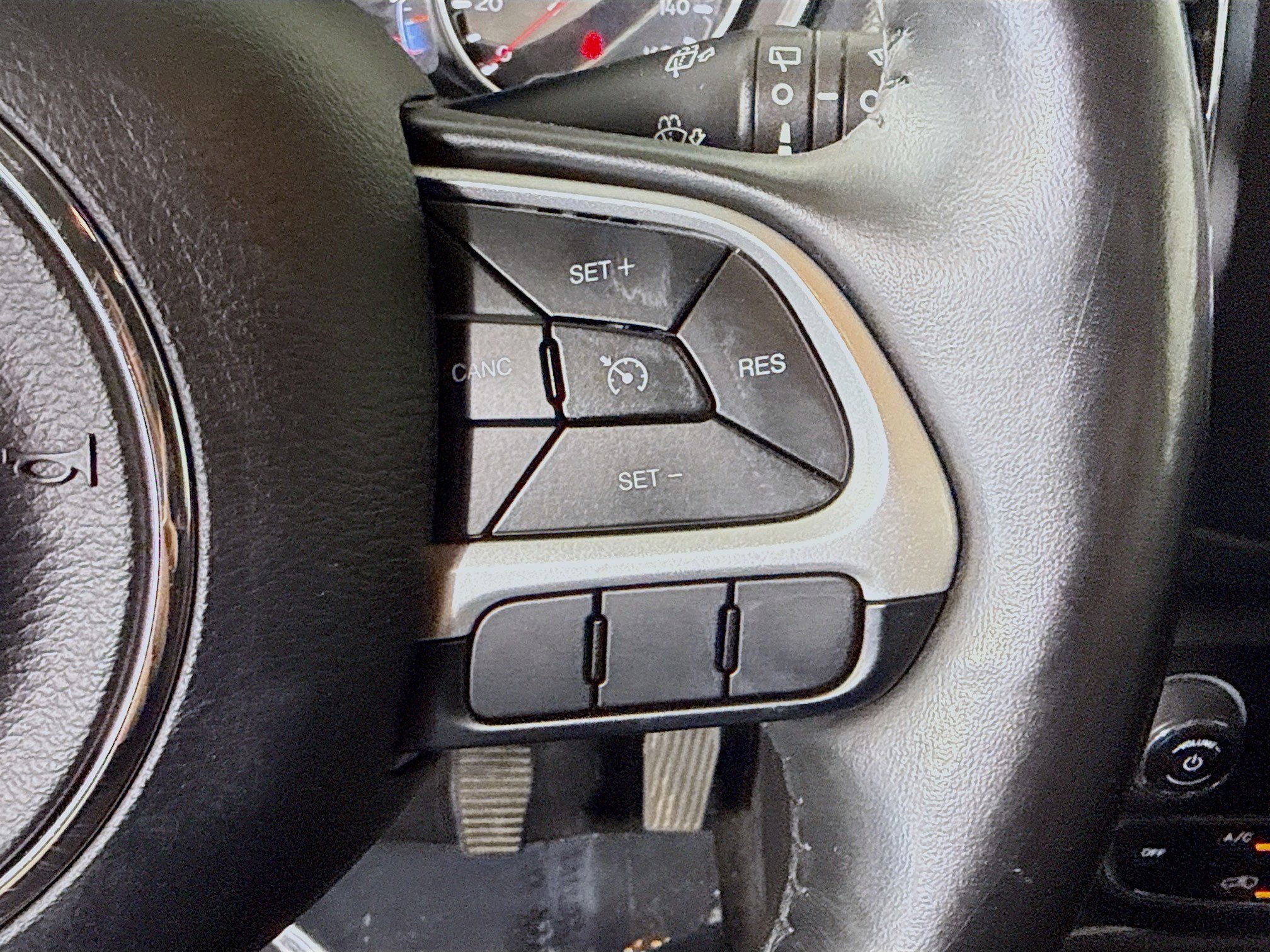 Used 2019 Jeep Compass Sport w/ Cold Weather Group image 15