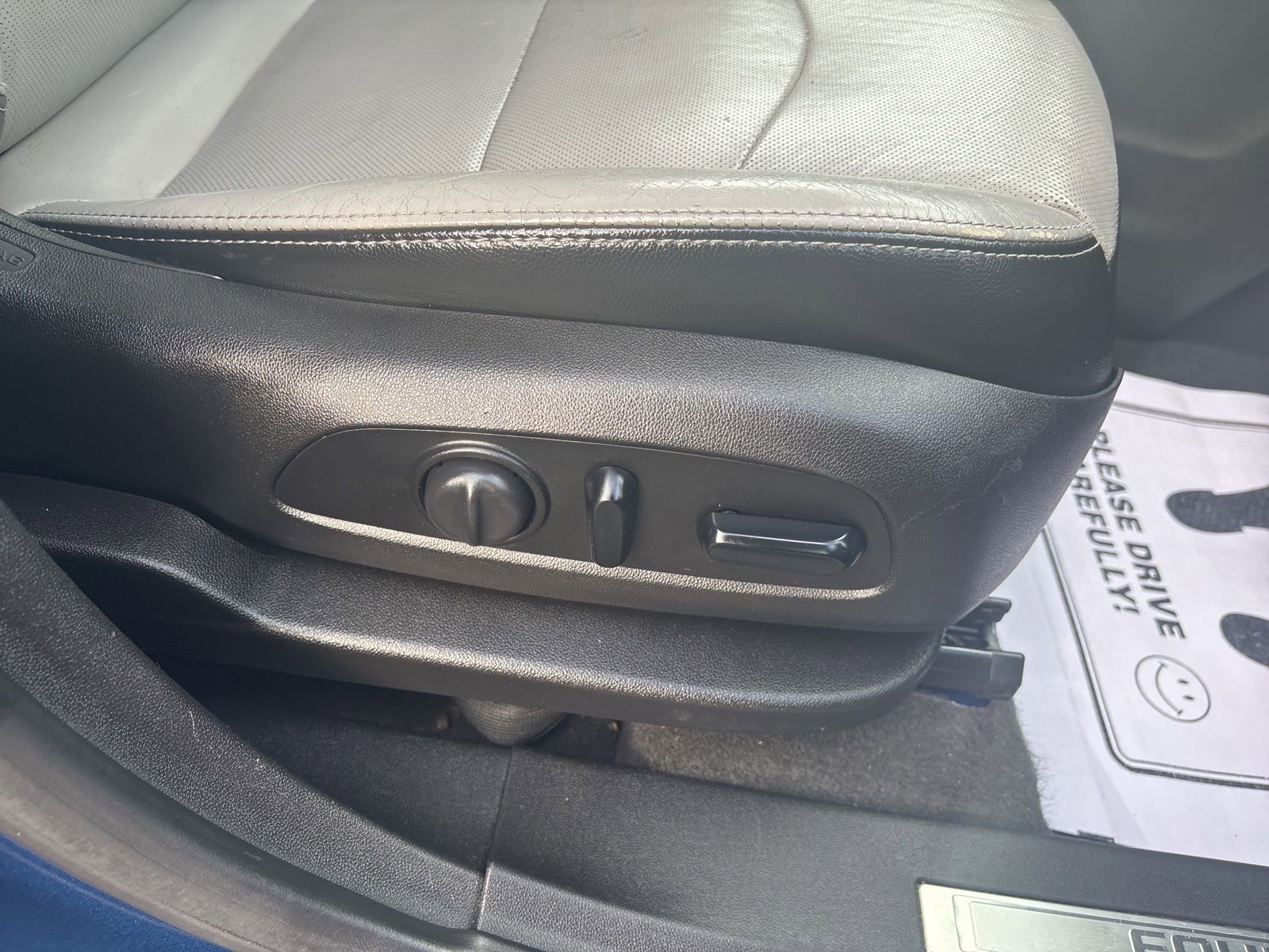 Used 2019 Chevrolet Equinox Premier FWD image 24
