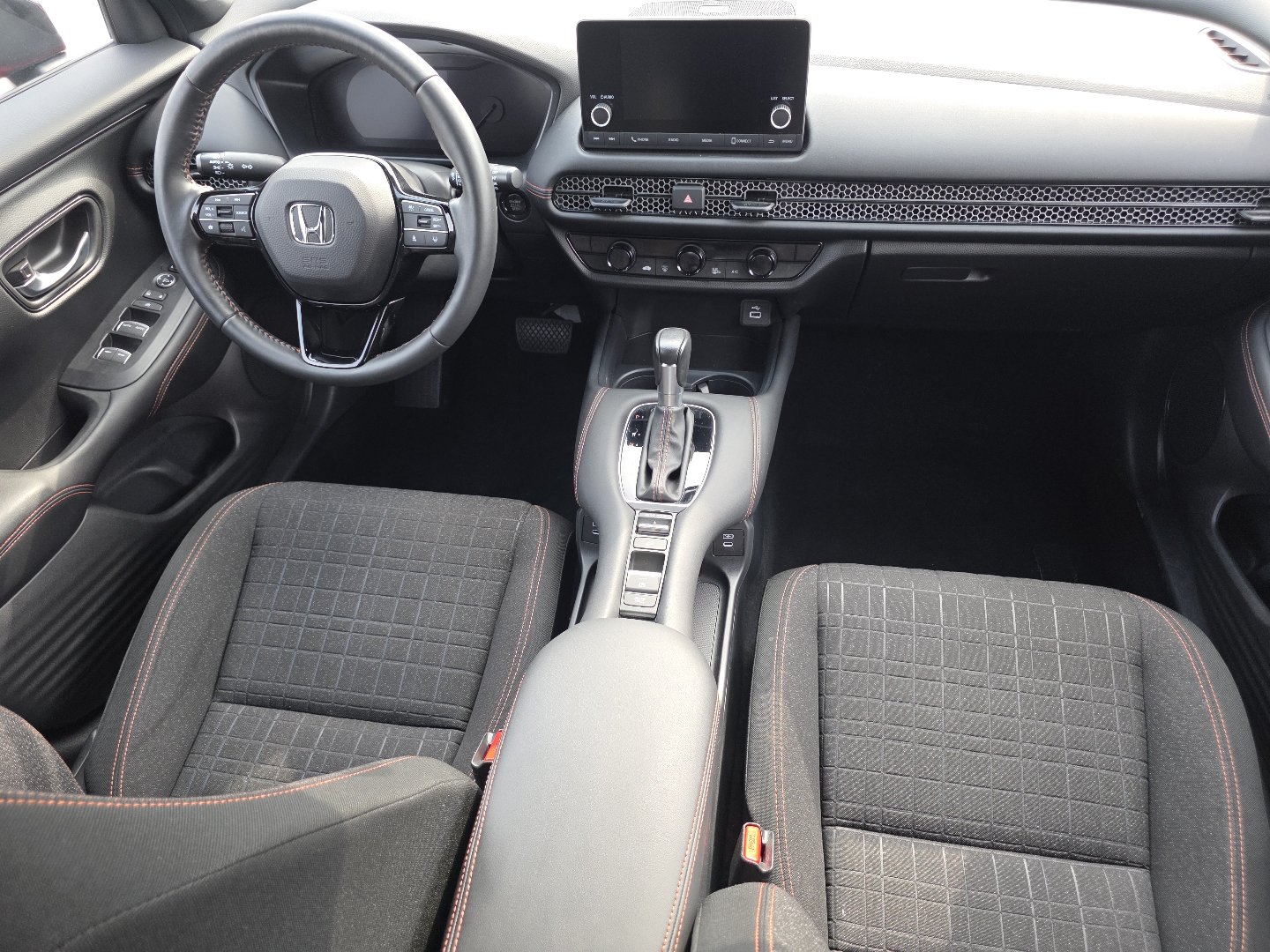 Certified 2024 Honda HR-V Sport image 22