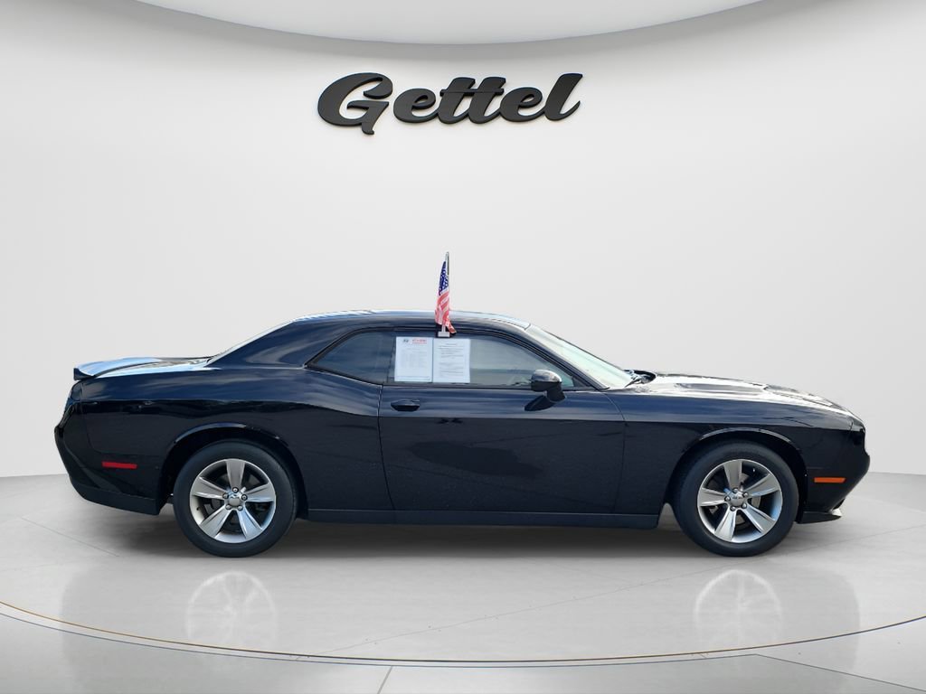 Used 2022 Dodge Charger SXT image 5