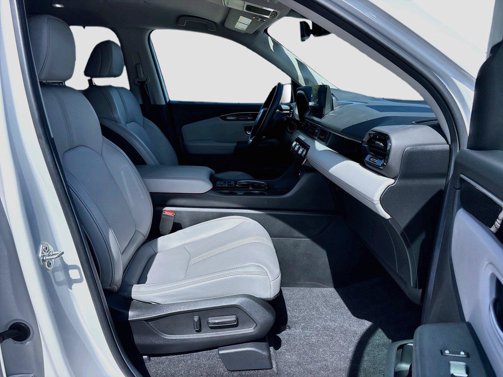 Certified 2024 Honda Pilot EX-L image 32