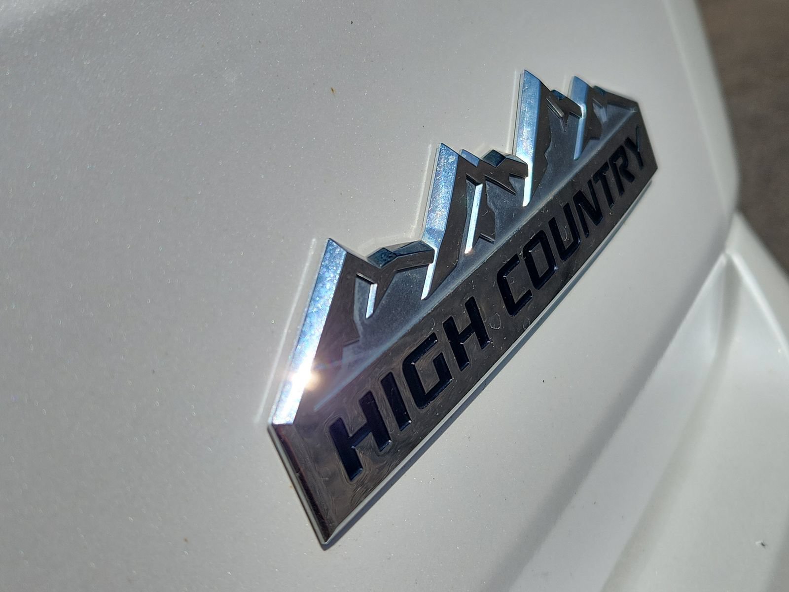 Used 2021 Chevrolet Traverse High Country AWD/4WD image 14
