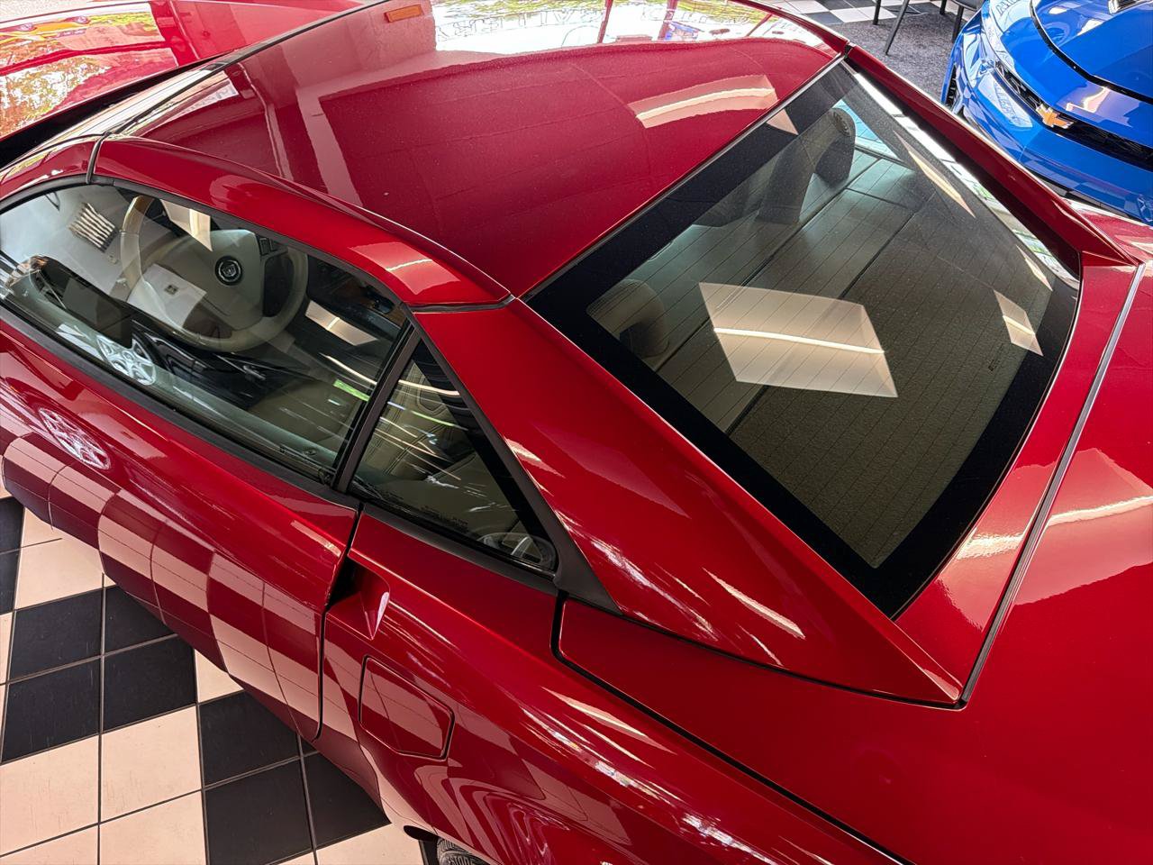 Used 2005 Cadillac XLR RWD image 8